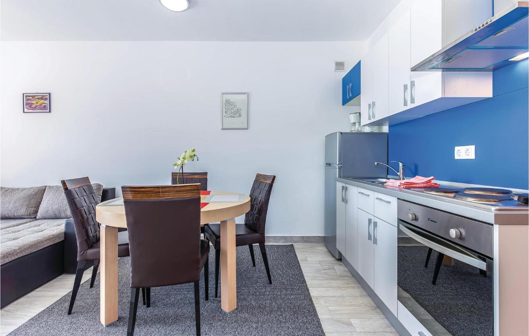 1 Bedroom Nice Apartment In קריקווניצה מראה חיצוני תמונה